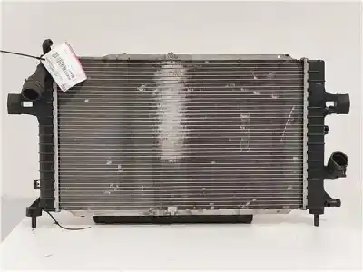 Tweedehands auto-onderdeel waterradiator voor opel zafira b 1.9 cdti oem iam-referenties 13143570