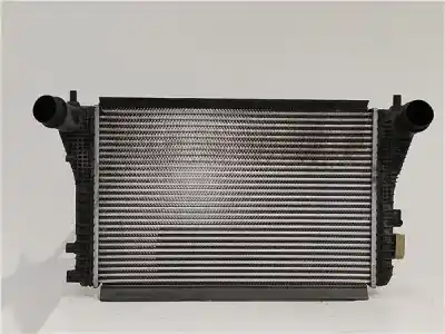 Peça sobressalente para automóvel em segunda mão intercooler por volkswagen passat berlina (3c2) 1.6 tdi referências oem iam 3c0121345