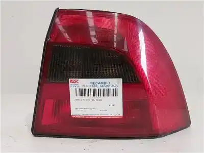 Peça sobressalente para automóvel em segunda mão farolim traseiro direito por opel vectra b berlina 2.0 dti 16v referências oem iam 