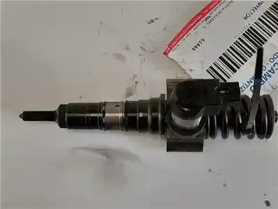 İkinci el araba yedek parçası ENJEKTÖR için VOLKSWAGEN PASSAT BERLINA (3C2) 2.0 TDI 16V OEM IAM referansları   