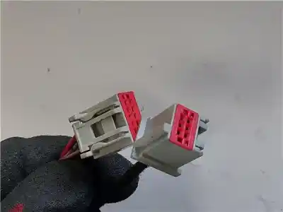 Peça sobressalente para automóvel em segunda mão espelho retrovisor direito por land rover freelander (lr2) 2.2 td4 cat referências oem iam   4300730ev