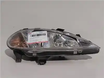 Pièce détachée automobile d'occasion feu droit pour renault megane i (ba0/1_) 1.6 16v (ba11. ba04. ba0b. ba1j) références oem iam 7700427870c