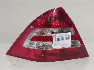 Peça sobressalente para automóvel em segunda mão FAROLIM TRASEIRO ESQUERDO por MERCEDES-BENZ CLASE C BERLINA (BM 203) 2.2 220 CDI (LA) (203.008) Referências OEM IAM   