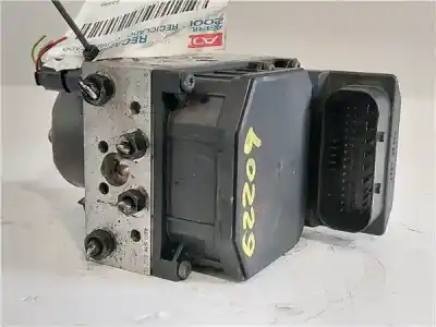 Pièce détachée automobile d'occasion abs (système anti-blocage des roues) pour volkswagen passat berlina (3b3) 1.9 tdi références oem iam 