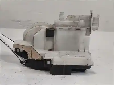 Pièce détachée automobile d'occasion SERRURE DE PORTE AVANT DROITE pour SEAT CORDOBA BERLINA (6K2) 1.6 Références OEM IAM 6K2837016B  