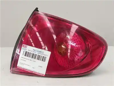 Pezzo di ricambio per auto di seconda mano LUCI POSTERIORI DESTRA per SEAT ALTEA (5P1) 2.0 TDI 16V Riferimenti OEM IAM 5P0945096E  