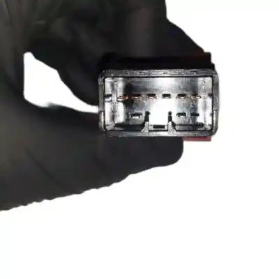 Second-hand car spare part HAZARD WARNING LIGHTS for HYUNDAI SANTA FE (SM)  OEM IAM references 9379026000  