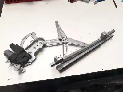 Peça sobressalente para automóvel em segunda mão Motor Elevador Vidro Dianteiro Esquerdo por OPEL MERIVA Cosmo Referências OEM IAM 93389551  