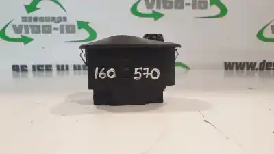 Recambio de automóvil de segunda mano de mando elevalunas delantero izquierdo para peugeot 206 berlina xs referencias oem iam   