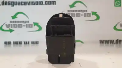Recambio de automóvil de segunda mano de mando elevalunas delantero izquierdo para peugeot 206 berlina xs referencias oem iam   
