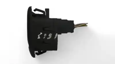 Pièce détachée automobile d'occasion commande de lève vitre avant droit pour citroen c3 (f desde 11/2001) 1.4 hdi /66kw références oem iam   