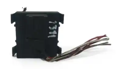 Peça sobressalente para automóvel em segunda mão BOTÃO / INTERRUPTOR ELEVADOR VIDRO DIANTEIRO ESQUERDO por AUDI A3 (8L)  Referências OEM IAM   