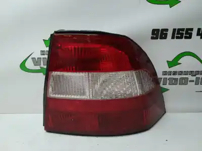 İkinci el araba yedek parçası SAG KUYRUK LAMBASI için OPEL VECTRA C BERLINA  OEM IAM referansları 90512718  