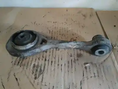 Автозапчастина б/у задня опора двигуна для RENAULT KANGOO (F/KC0) 1.9 Diesel 54 CV / 40 KW Посилання на OEM IAM 8200151995A   Автозапчастина б/у задня опора двигуна для RENAULT KANGOO (F/KC0) 1.9 Diesel 54 CV / 40 KW Посилання на OEM IAM 8200151995A