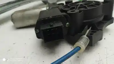 Pezzo di ricambio per auto di seconda mano alzacristalli anteriore destro per opel corsa d catch me riferimenti oem iam 13298154  