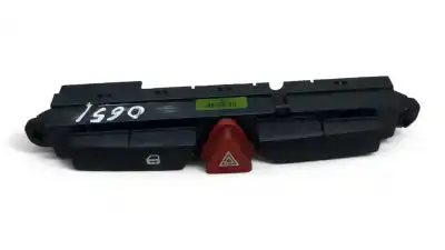 Second-hand car spare part Hazard Warning Lights for KIA CEE'D FASTBACK (ED) 1.6 CRDI 115 OEM IAM references 202006302  