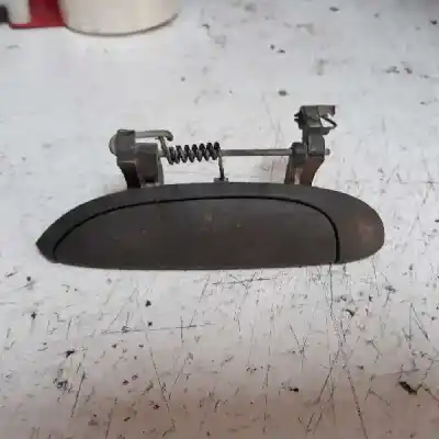 Pezzo di ricambio per auto di seconda mano Maniglia Esterna Posteriore Sinistra per RENAULT SCENIC (JA..) 1.9 DTI RT Riferimenti OEM IAM 7700433075  