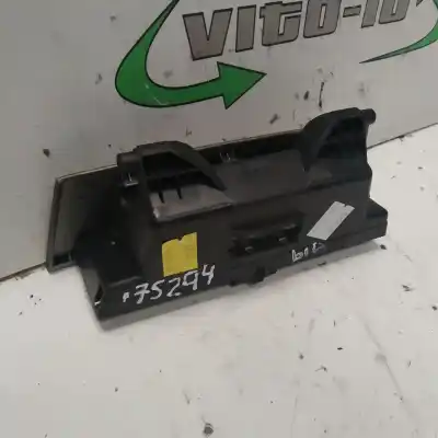 Peça sobressalente para automóvel em segunda mão Cinzeiro por TOYOTA COROLLA (E12) 1.6 16V Referências OEM IAM 7411102060  