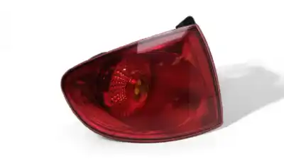 Pezzo di ricambio per auto di seconda mano LAMPADA POSTERIORE SINISTRA per SEAT ALTEA (5P1)  Riferimenti OEM IAM 5P0945095J  