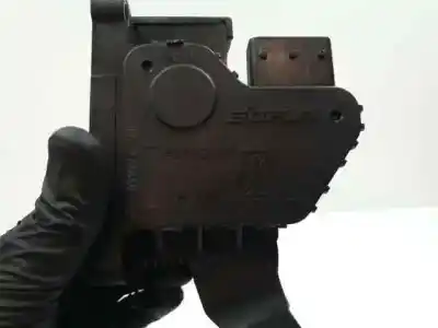 Peça sobressalente para automóvel em segunda mão Pedal Acelerador por FIAT LINEA (110) Activa (110.0/111.0) 78 CV / 57 KW Referências OEM IAM 0055702020  