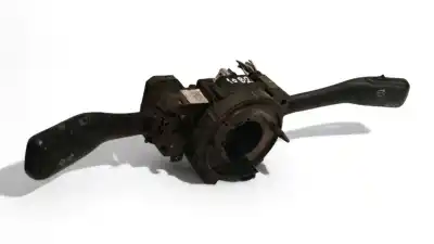 Peça sobressalente para automóvel em segunda mão Comandos Do Volante por AUDI A3 (8L1) 1.8 Referências OEM IAM 8L0953513G  