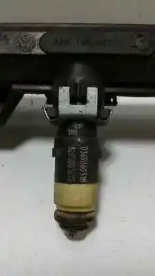 Peça sobressalente para automóvel em segunda mão régua / rampa de injetores por audi a3 (8l) 1.9 tdi referências oem iam 036133319bf  