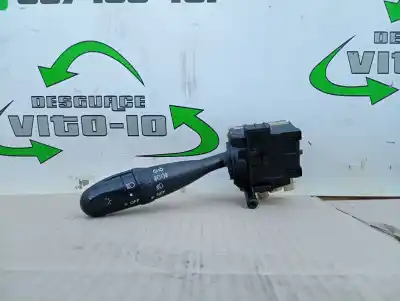 Peça sobressalente para automóvel em segunda mão comutador de piscas  por toyota corolla (e12) 2.0 d-4d linea luna berlina referências oem iam   