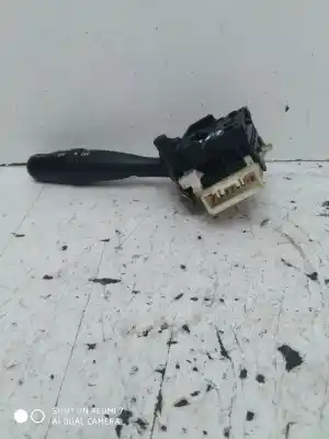 Peça sobressalente para automóvel em segunda mão comutador de piscas  por toyota corolla (e12) 2.0 d-4d linea luna berlina referências oem iam   