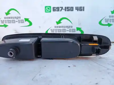 Pezzo di ricambio per auto di seconda mano Interruttore Alzacristalli Anteriore Destro per LANCIA YPSILON (402) Gold Riferimenti OEM IAM 15211A693  