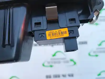 Peça sobressalente para automóvel em segunda mão botão / interruptor elevador vidro traseiro direito por lancia ypsilon (402) gold referências oem iam 16511a693  