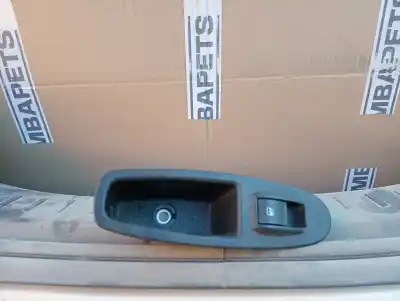 Peça sobressalente para automóvel em segunda mão botão / interruptor elevador vidro traseiro esquerdo por lancia ypsilon (402) gold referências oem iam 16611b693