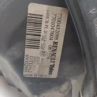 Pezzo di ricambio per auto di seconda mano faro anteriore sinistro per renault scenic (ja..) 1.6 16v privilege 107 cv / 79 kw riferimenti oem iam 7701047604  