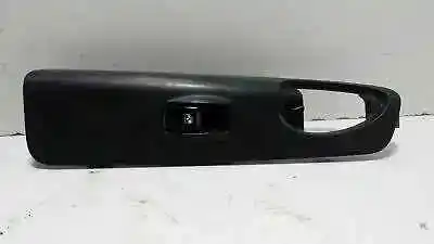 Second-hand car spare part RIGHT FRONT POWER WINDOW SWITCH for CHEVROLET TACUMA  OEM IAM references 96264406  