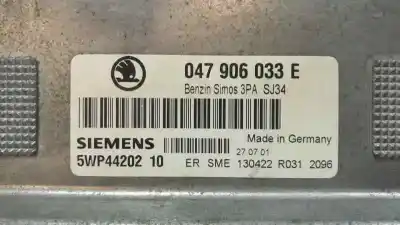 Автозапчастина б/у ебу контролер двигуна для SKODA FABIA (6Y2/6Y3) 1.4 16V Посилання на OEM IAM 047906033E  