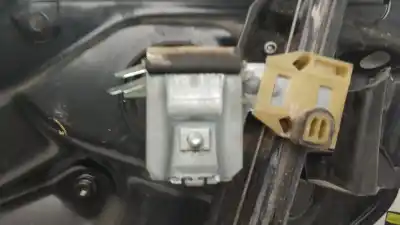 Peça sobressalente para automóvel em segunda mão elevador de vidros dianteira esquerda por seat toledo (1m2) signo referências oem iam 1m1837729h  