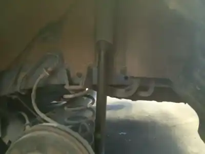 Pezzo di ricambio per auto di seconda mano ammortizzatore posteriore sinistro per mazda 2 (de_, dh_) 1.3 (de3fs) riferimenti oem iam 