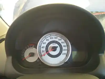 Pezzo di ricambio per auto di seconda mano pannello degli strumenti per mazda 2 (de_, dh_) 1.3 (de3fs) riferimenti oem iam 