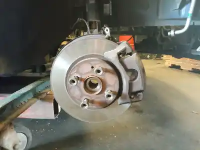 Pezzo di ricambio per auto di seconda mano attacco anteriore destro per mazda 2 (de_, dh_) 1.3 (de3fs) riferimenti oem iam 