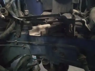 Pezzo di ricambio per auto di seconda mano cambia supporto per mazda 2 (de_, dh_) 1.3 (de3fs) riferimenti oem iam   