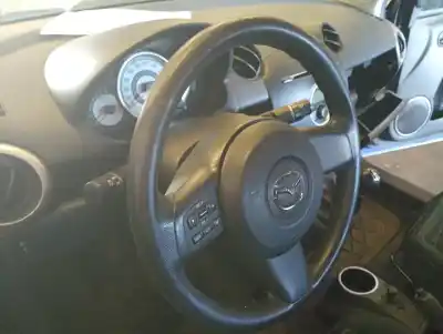 Second-hand car spare part steering wheel for mazda 2 (de_, dh_) 1.3 (de3fs) oem iam references   