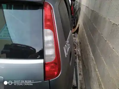 Автозапчастина б/у правий ліхтар для ford focus c-max (cap) ambiente (d) посилання на oem iam 