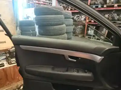 Recambio de automóvil de segunda mano de MOTOR ELEVALUNAS DELANTERO IZQUIERDO para AUDI A4 BERLINA (8E) 2.0 TDI 16V (103kW) referencias OEM IAM   