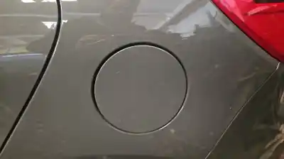 Peça sobressalente para automóvel em segunda mão tampa de combustível externa por kia rio (yb) drive referências oem iam 69510h8000