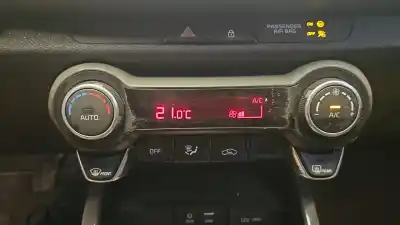 Автозапчасти б/у климат-контроль за kia stonic (ybcuv) drive 110 cv / 81 kw ссылки oem iam 97250h8230sa1