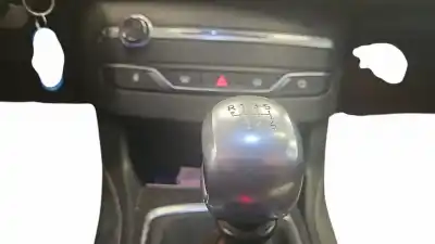 Peça sobressalente para automóvel em segunda mão interruptor 4 piscas - emergência por peugeot 308 (p5) active pack 130 cv / 96 kw referências oem iam 96777660zd