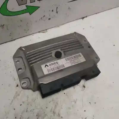 Peça sobressalente para automóvel em segunda mão centralina de motor uce por renault megane ii coupe confort authentique referências oem iam 8200387138