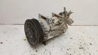 Second-hand car spare part AIR CONDITIONING COMPRESSOR for RENAULT CLIO IV  OEM IAM references 926002352R  