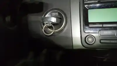 Second-hand car spare part ignition switch for volkswagen passat berlina (3c2) highline oem iam references 3c0905843r