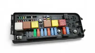 Second-hand car spare part FUSE BOX UNIT for OPEL VECTRA C BERLINA  OEM IAM references 460023260  