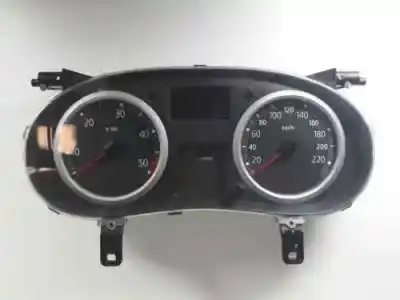 Автозапчастина б/у панель інструментів для renault clio ii fase ii (b/cb0) 1.5 dci diesel посилання на oem iam 8200404177  